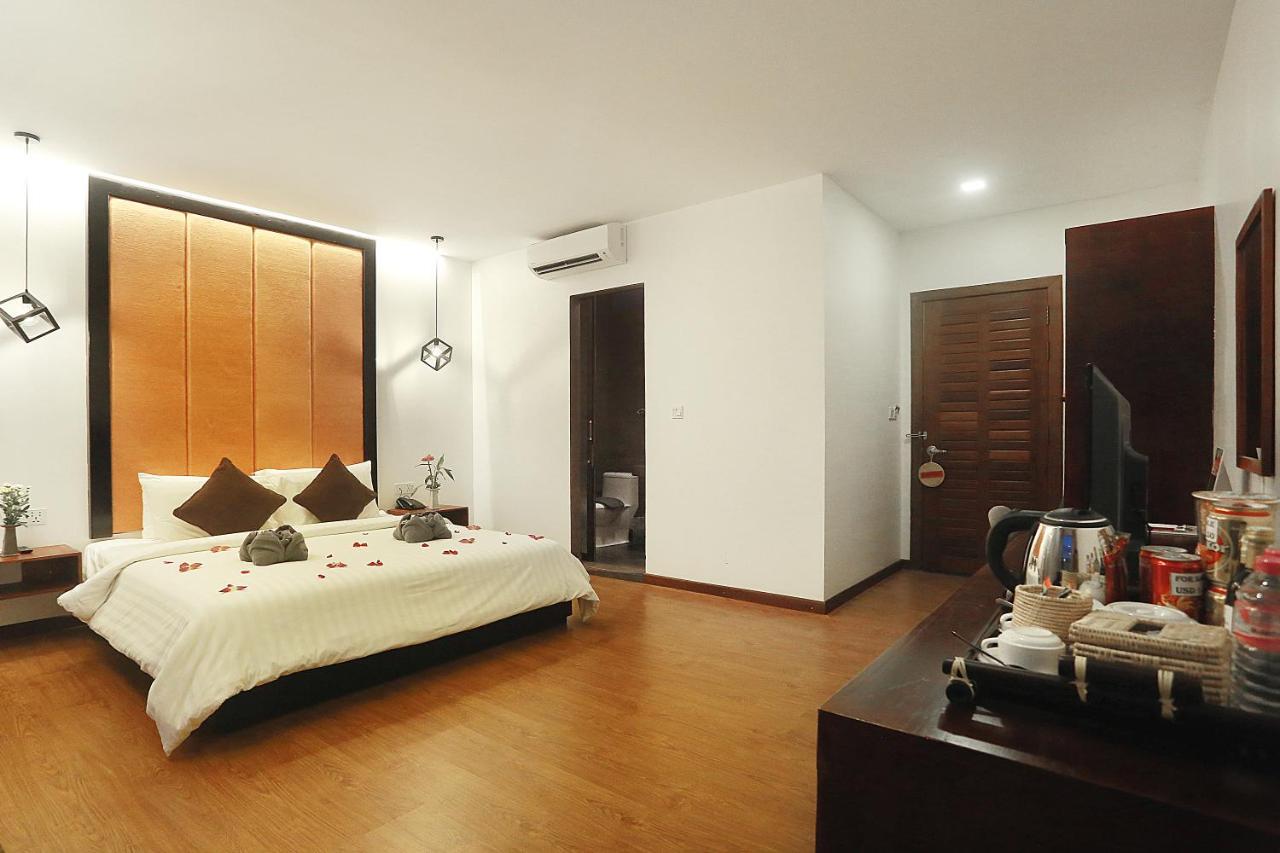 Central Corner Suite Siem Reap Extérieur photo