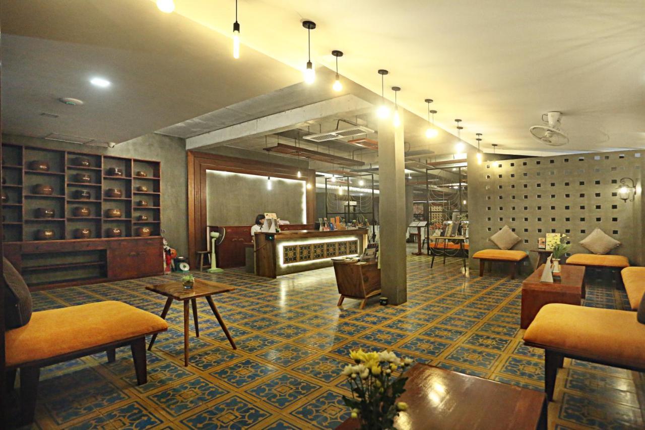 Central Corner Suite Siem Reap Extérieur photo
